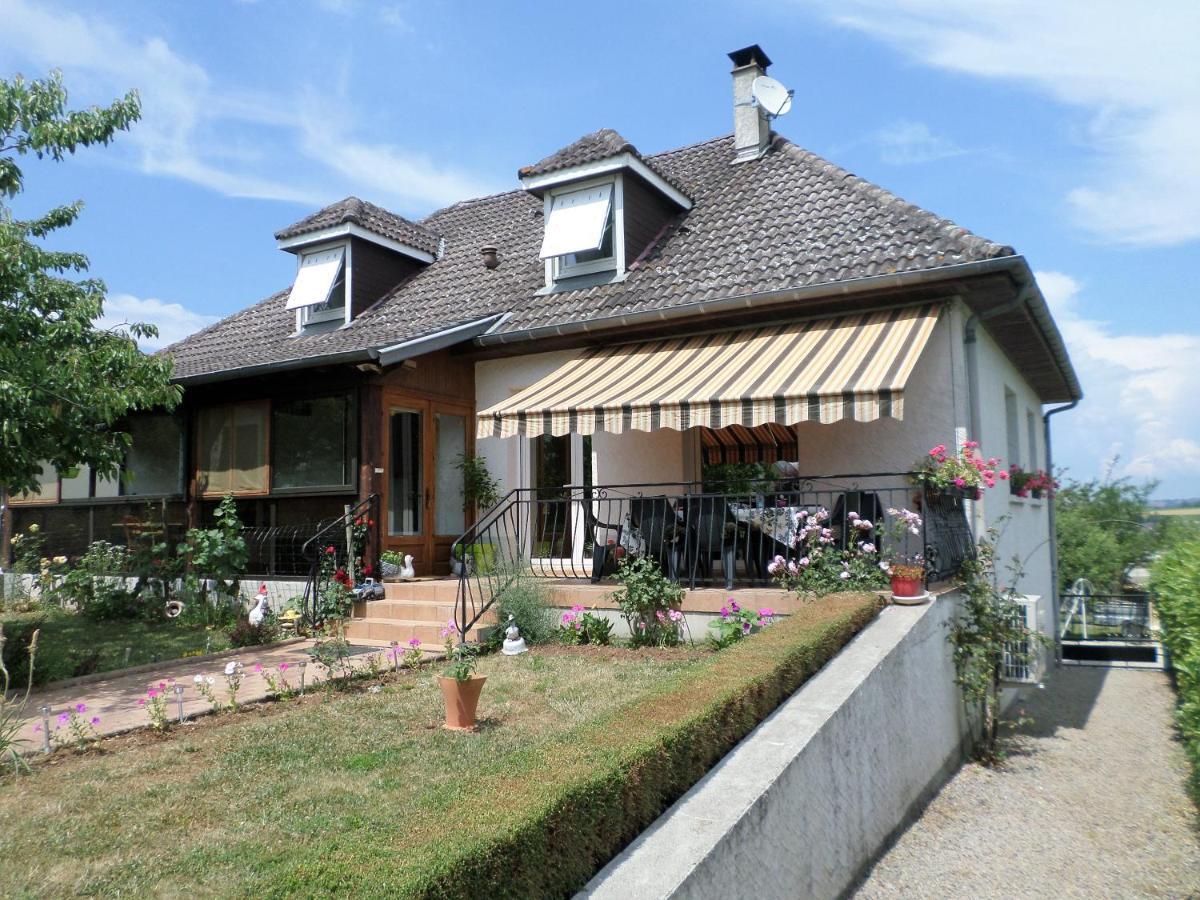 Maison Avec Veranda Proche Du Centre Ville Rignac  Eksteriør billede