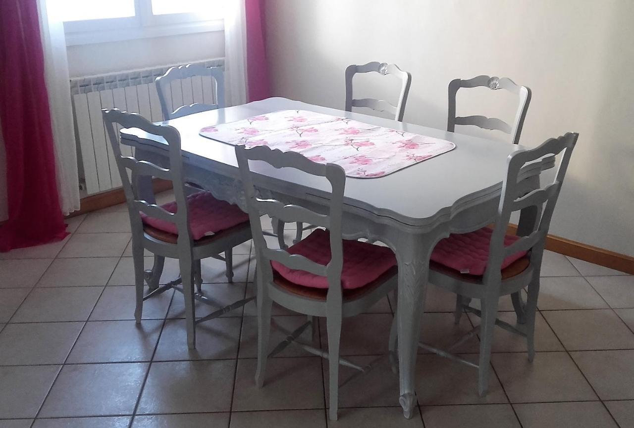 Maison Avec Veranda Proche Du Centre Ville Rignac  Eksteriør billede